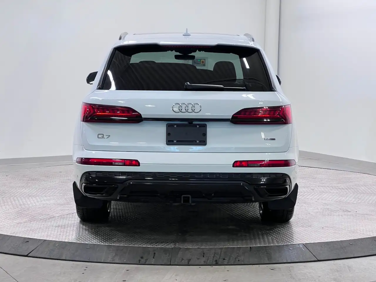 Audi Q7 снимка Audi Q7