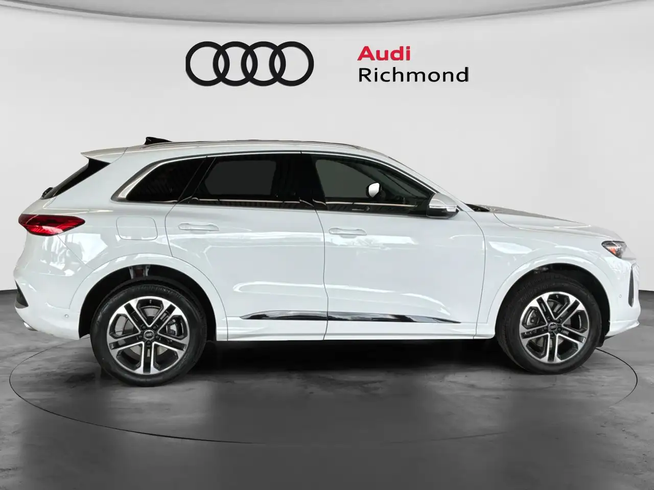 Audi Q5 снимка Audi Q5