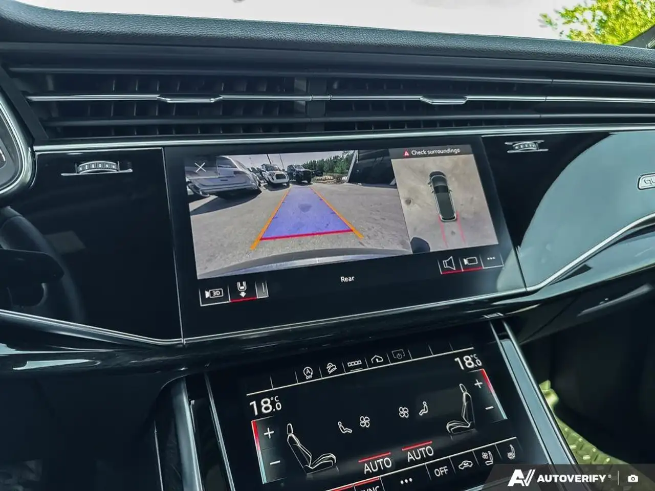 Audi Q7 снимка Audi Q7