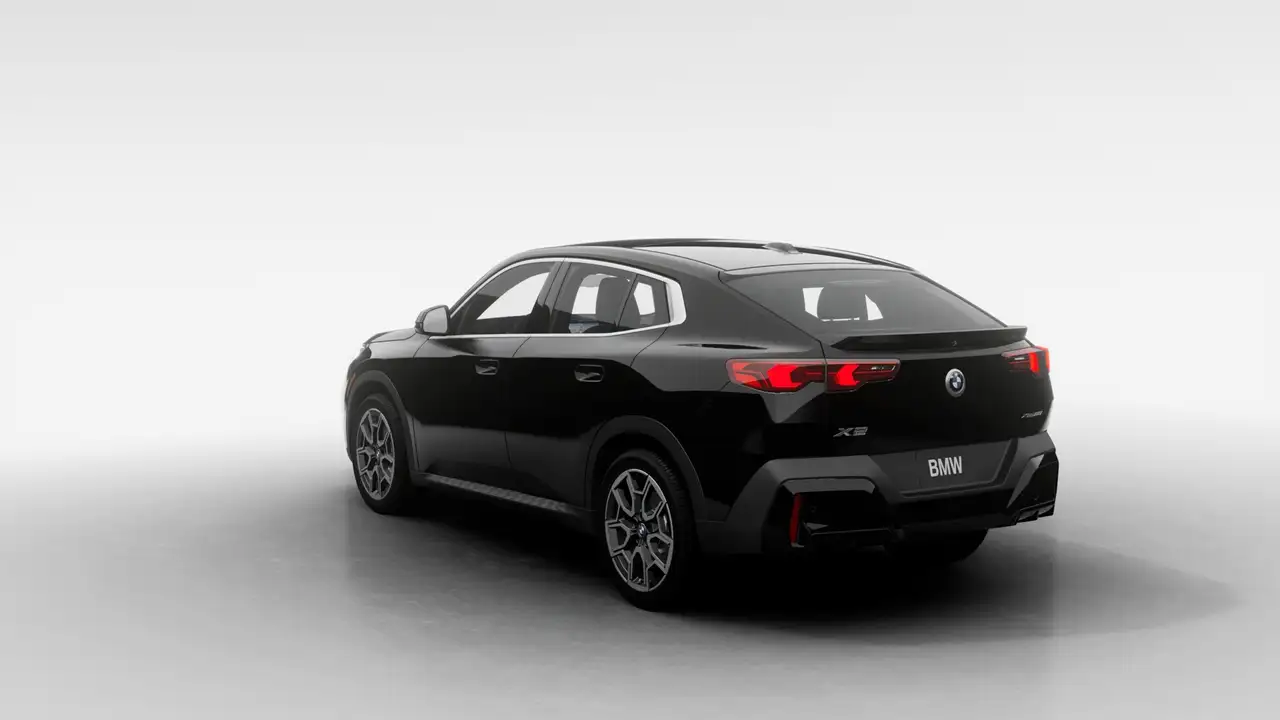 BMW X2 photo BMW X2