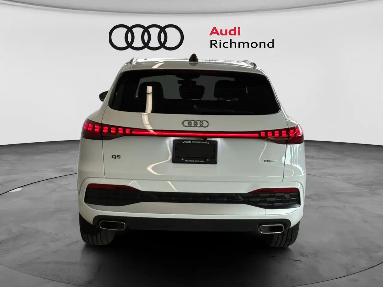 Audi Q5 снимка Audi Q5