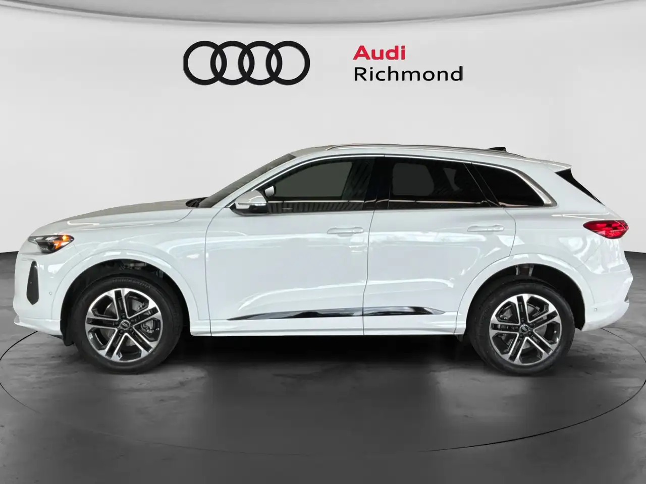 Audi Q5 снимка Audi Q5