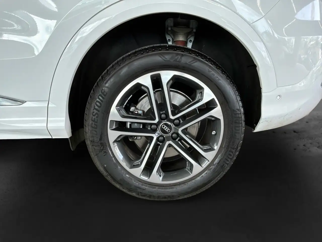 Audi Q5 снимка Audi Q5