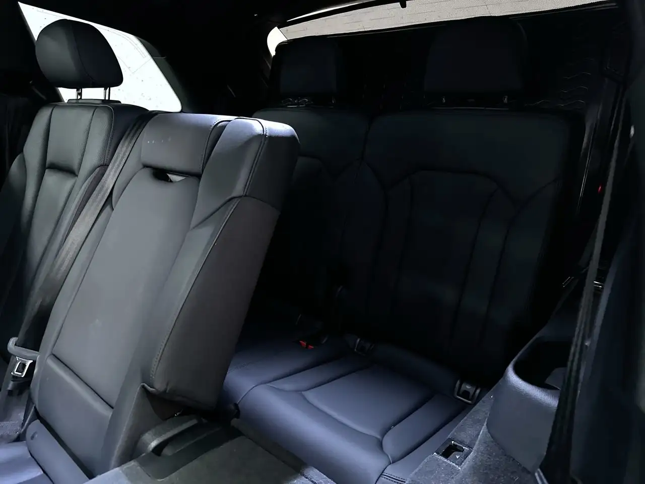 Audi Q7 снимка Audi Q7