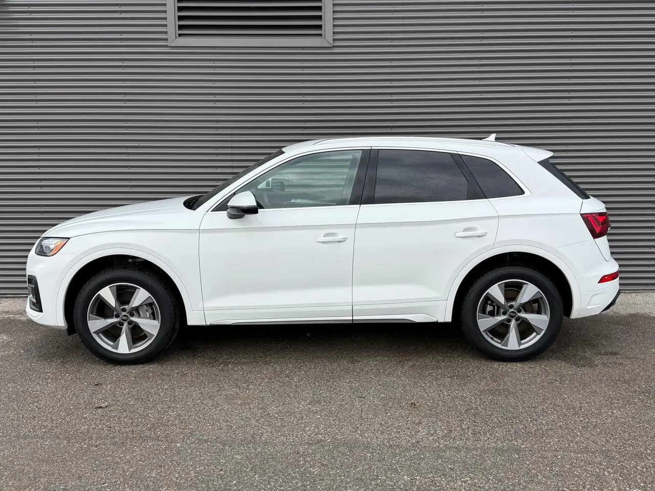 Audi Q5 photo Audi Q5