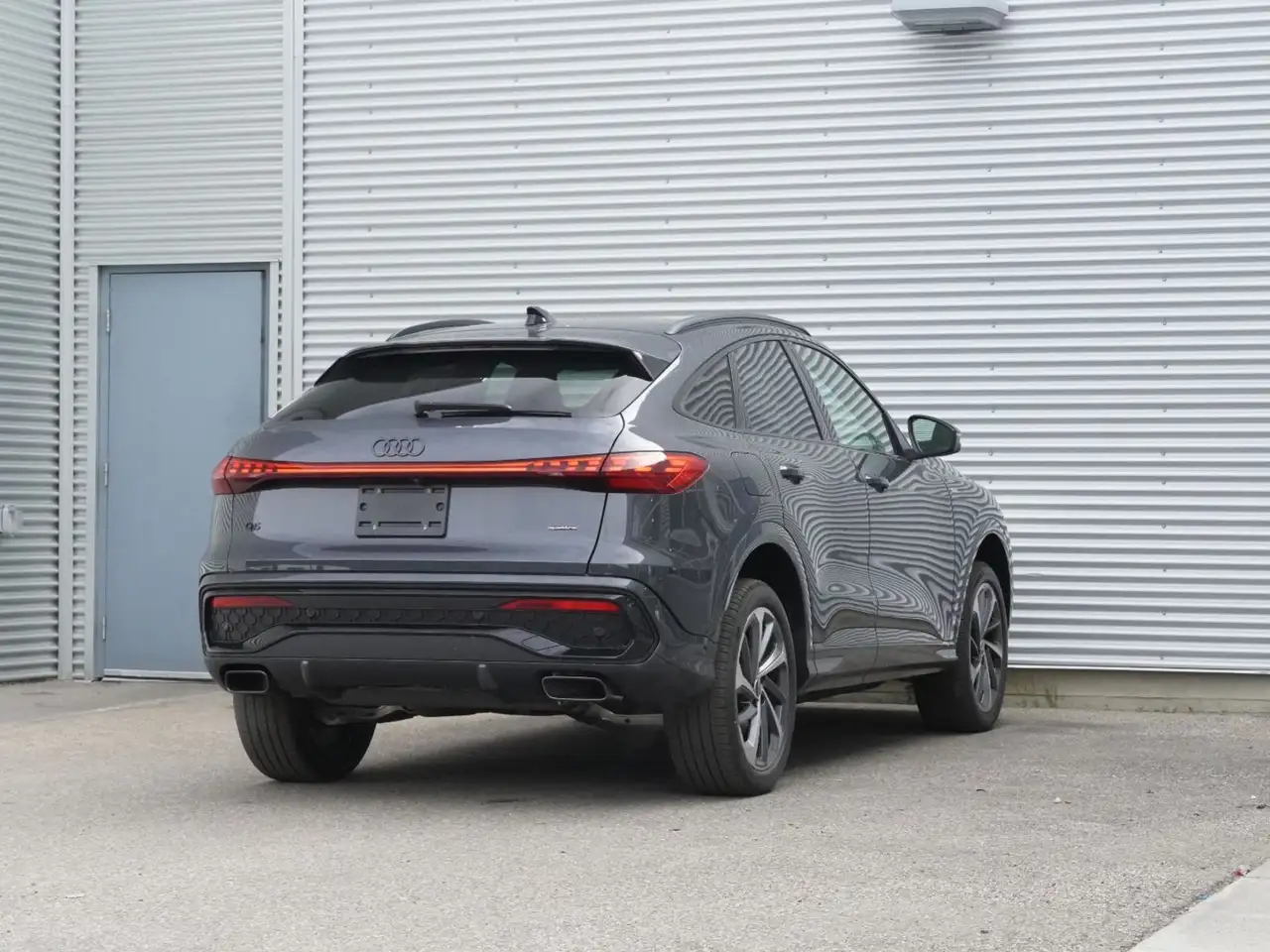 Audi Q5 снимка Audi Q5