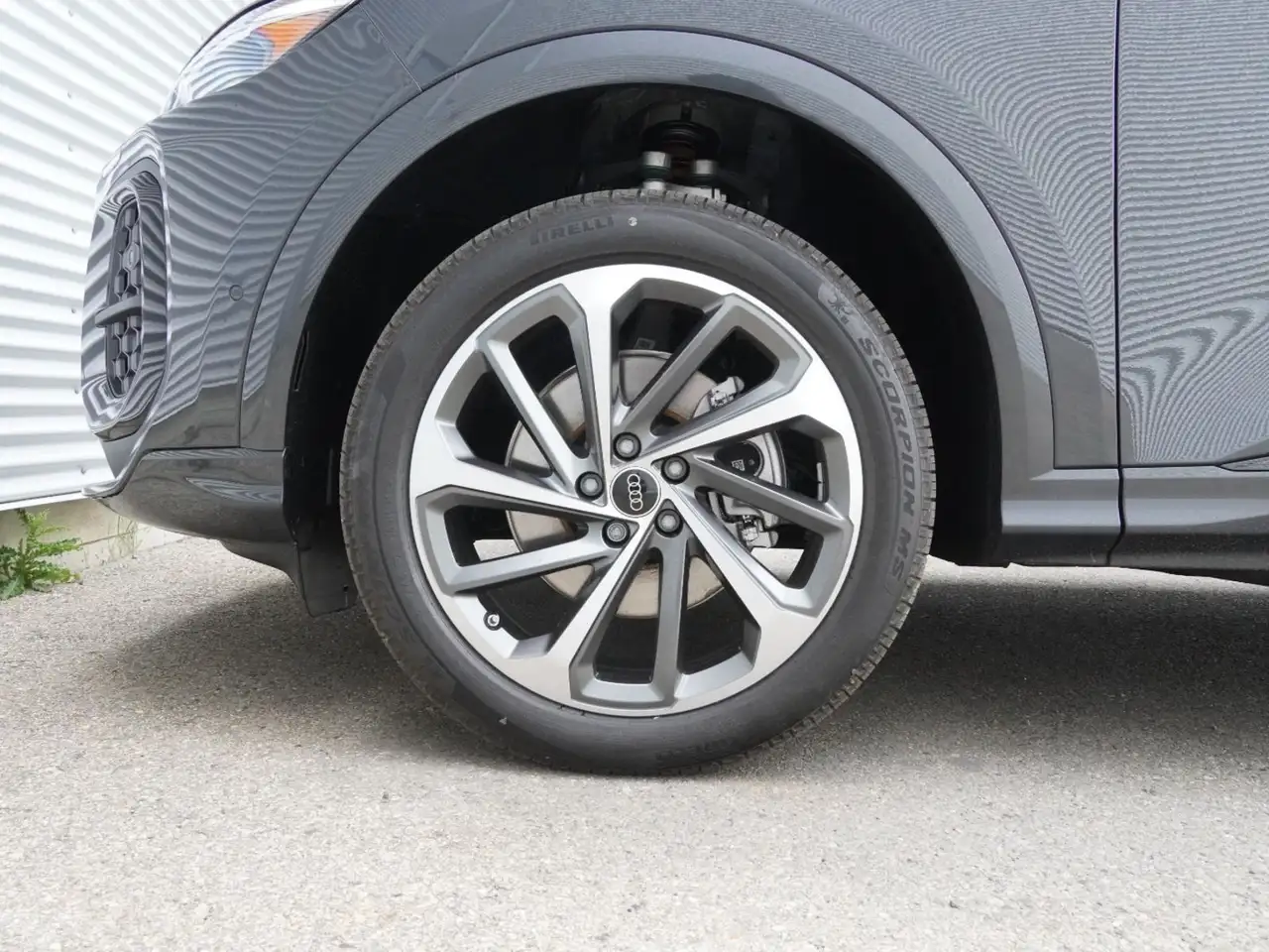 Audi Q5 снимка Audi Q5