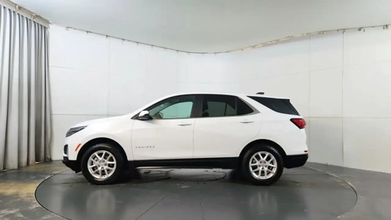 Chevrolet Equinox снимка Chevrolet Equinox
