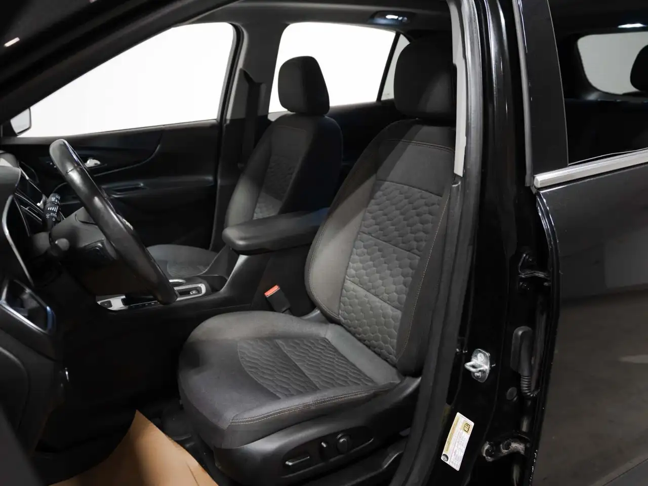 Chevrolet Equinox снимка Chevrolet Equinox