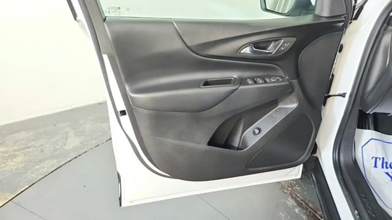 Chevrolet Equinox снимка Chevrolet Equinox