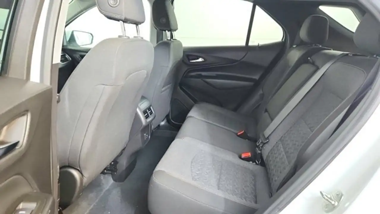 Chevrolet Equinox снимка Chevrolet Equinox