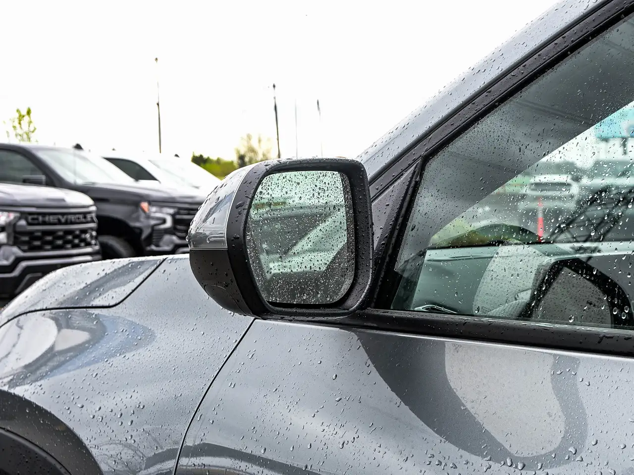 Chevrolet Equinox снимка Chevrolet Equinox
