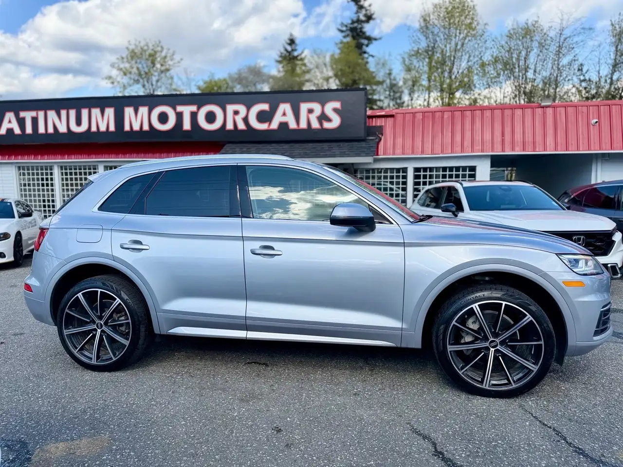 Audi Q5 снимка Audi Q5