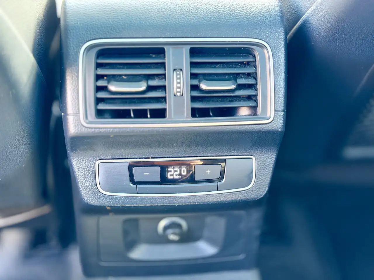 Audi Q5 снимка Audi Q5