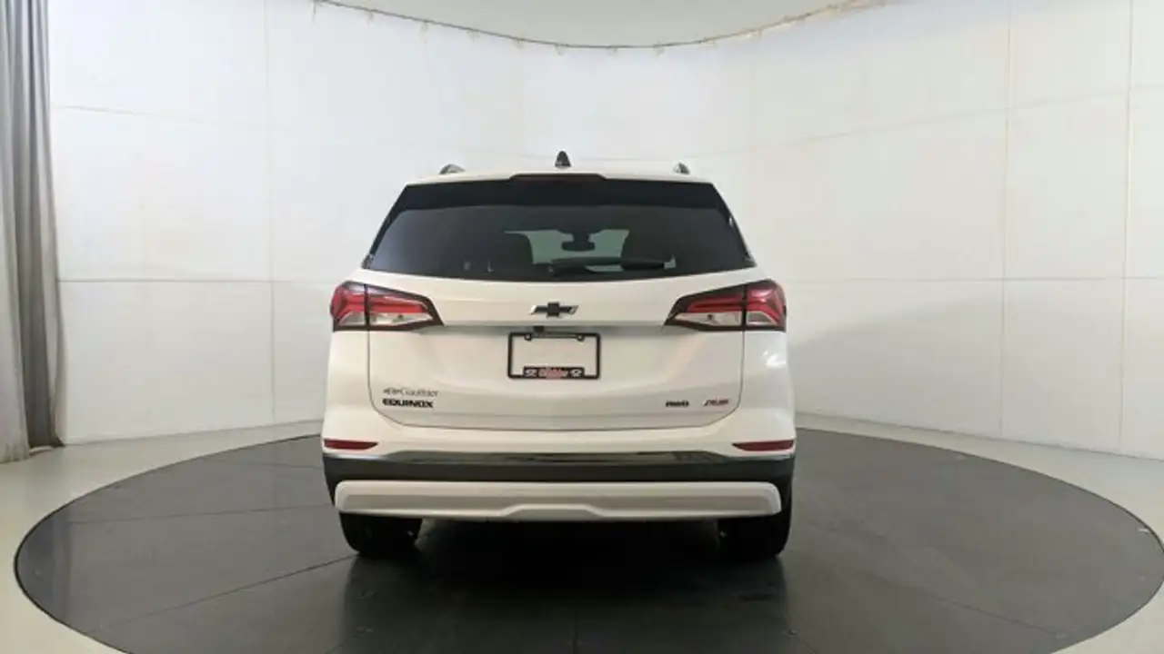 Chevrolet Equinox снимка Chevrolet Equinox