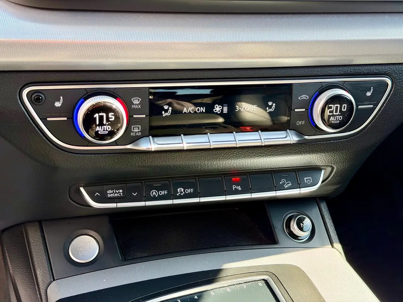 Audi Q5 снимка Audi Q5