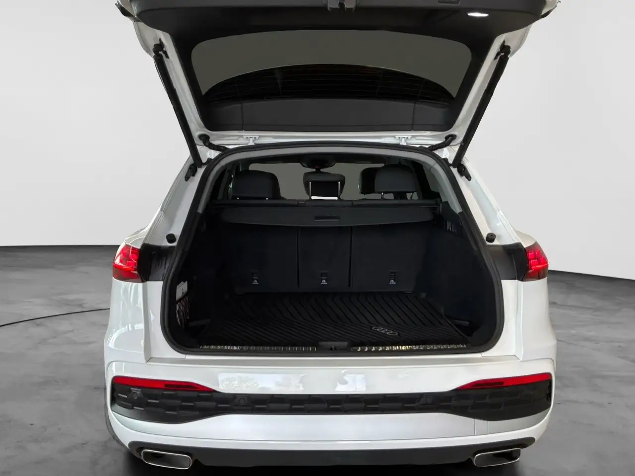 Audi Q5 снимка Audi Q5