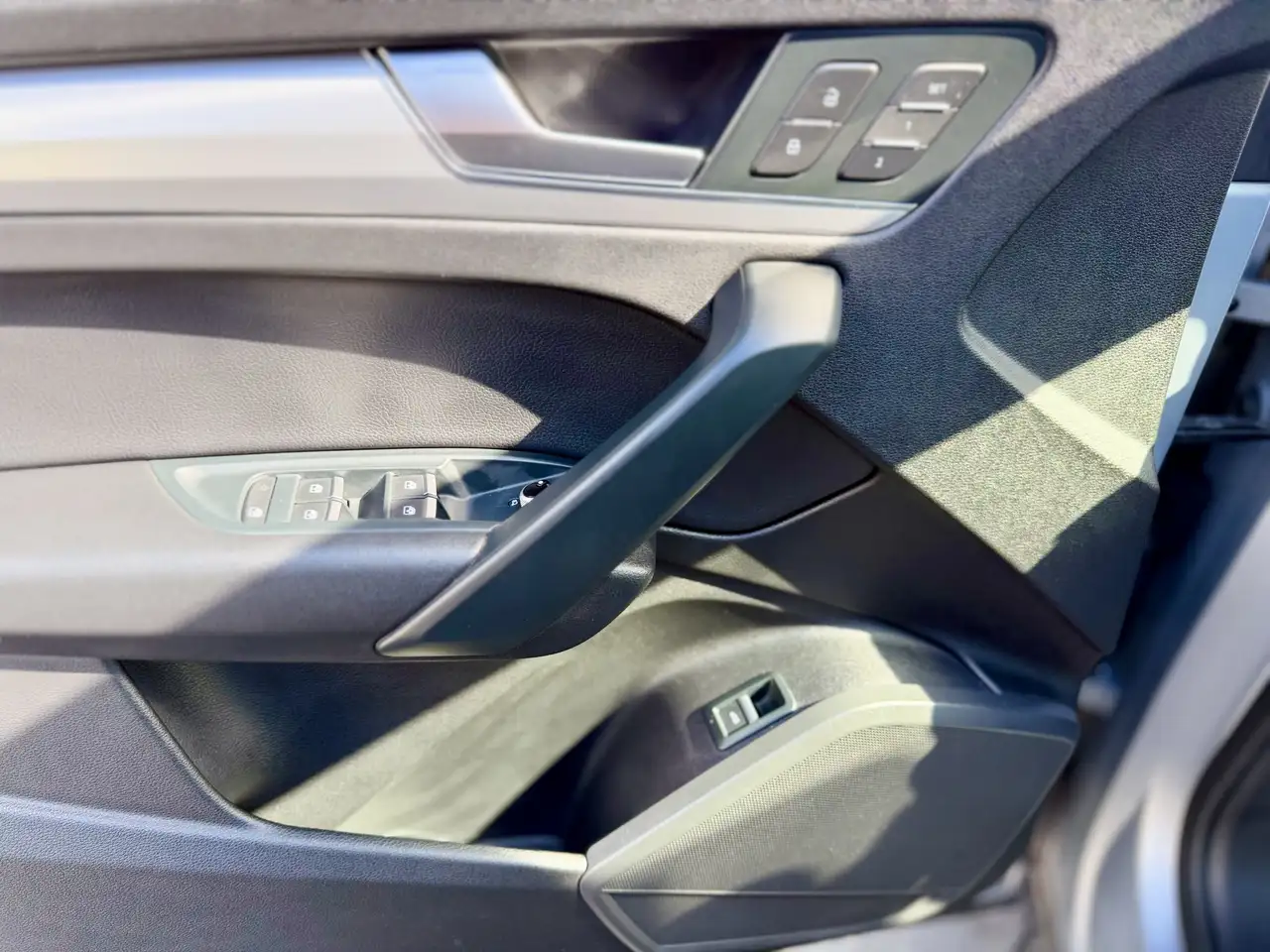 Audi Q5 снимка Audi Q5