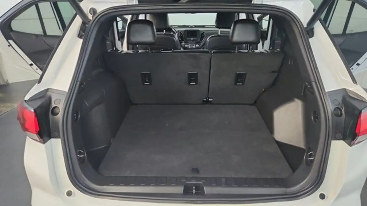 Chevrolet Equinox снимка Chevrolet Equinox