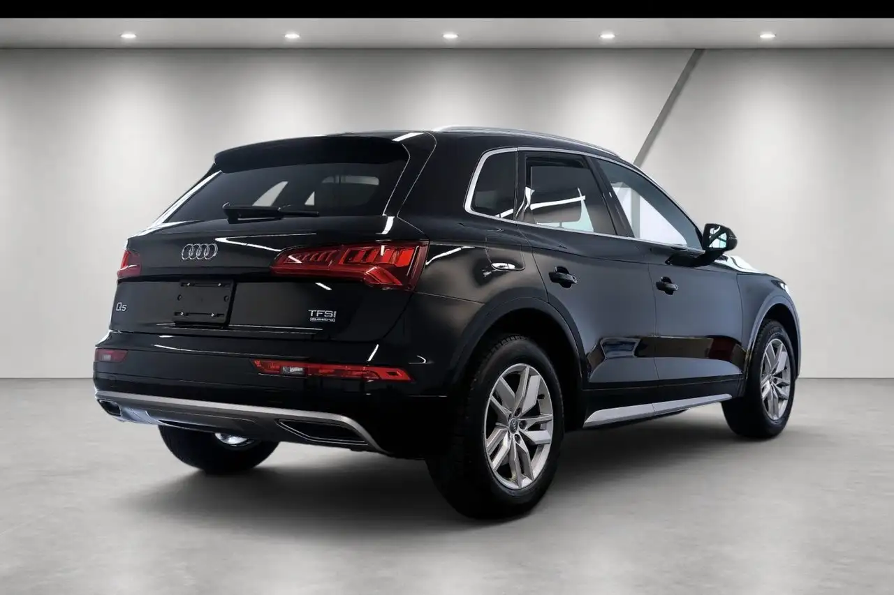 Audi Q5 снимка Audi Q5