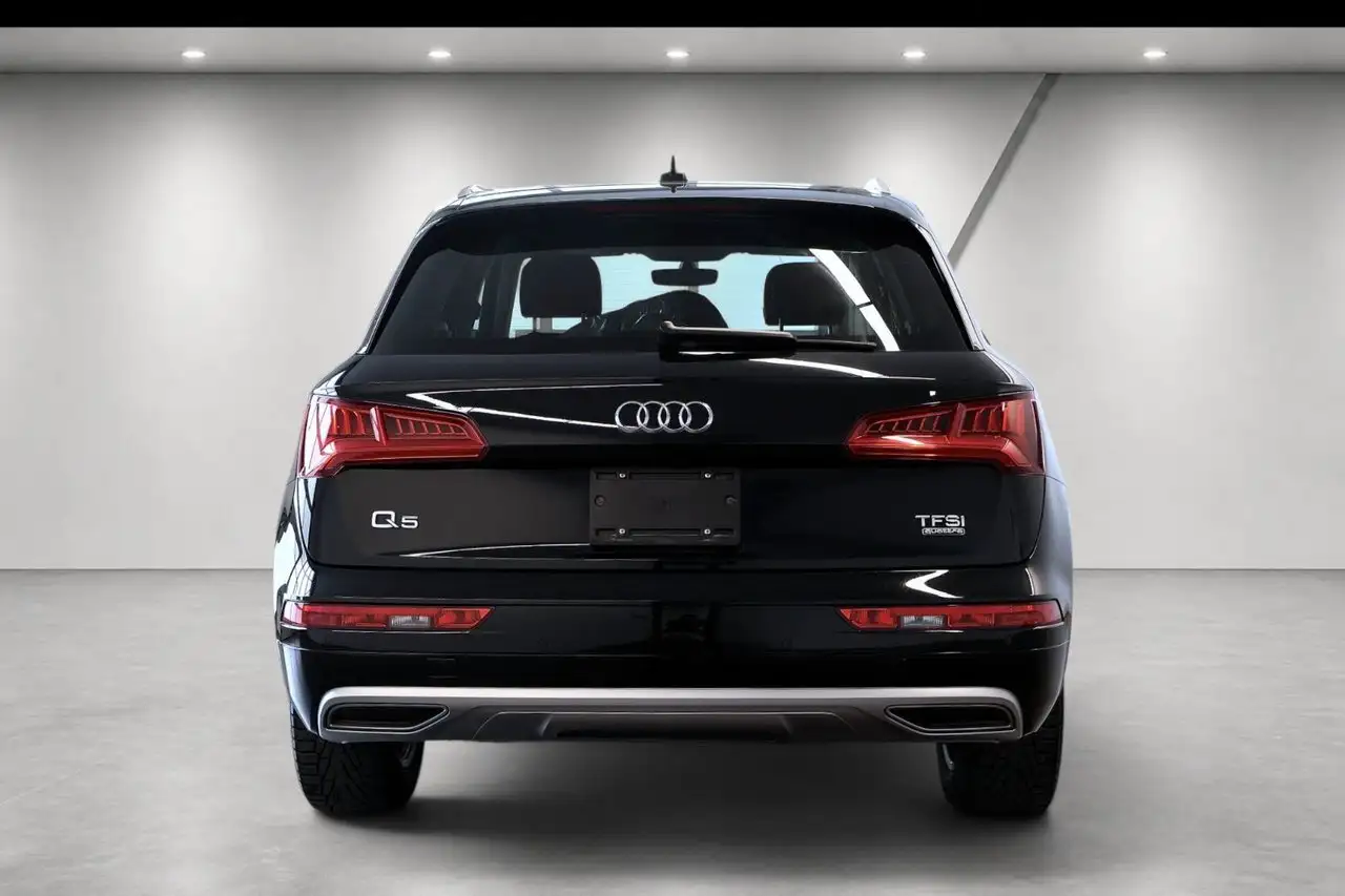 Audi Q5 снимка Audi Q5