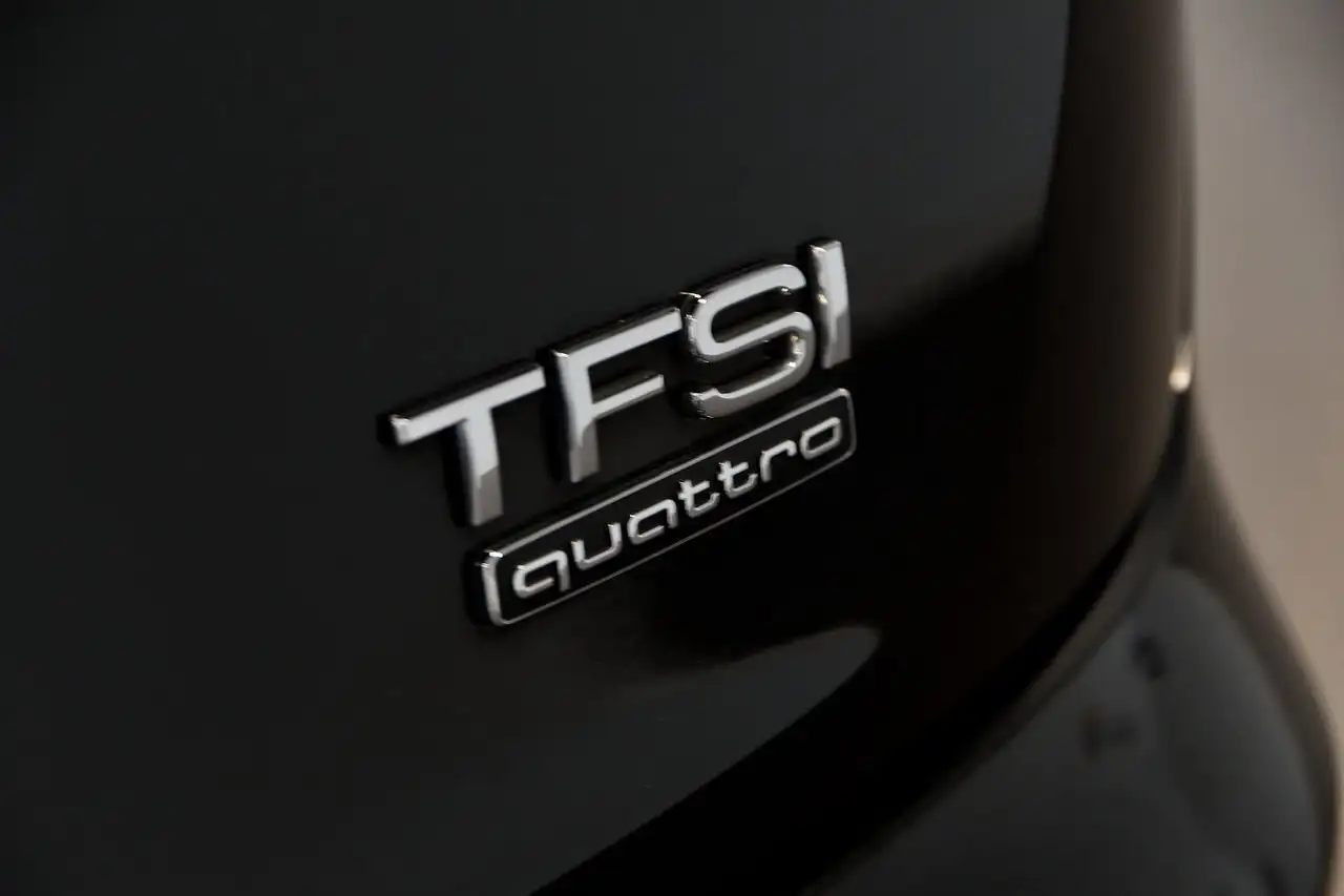 Audi Q5 снимка Audi Q5