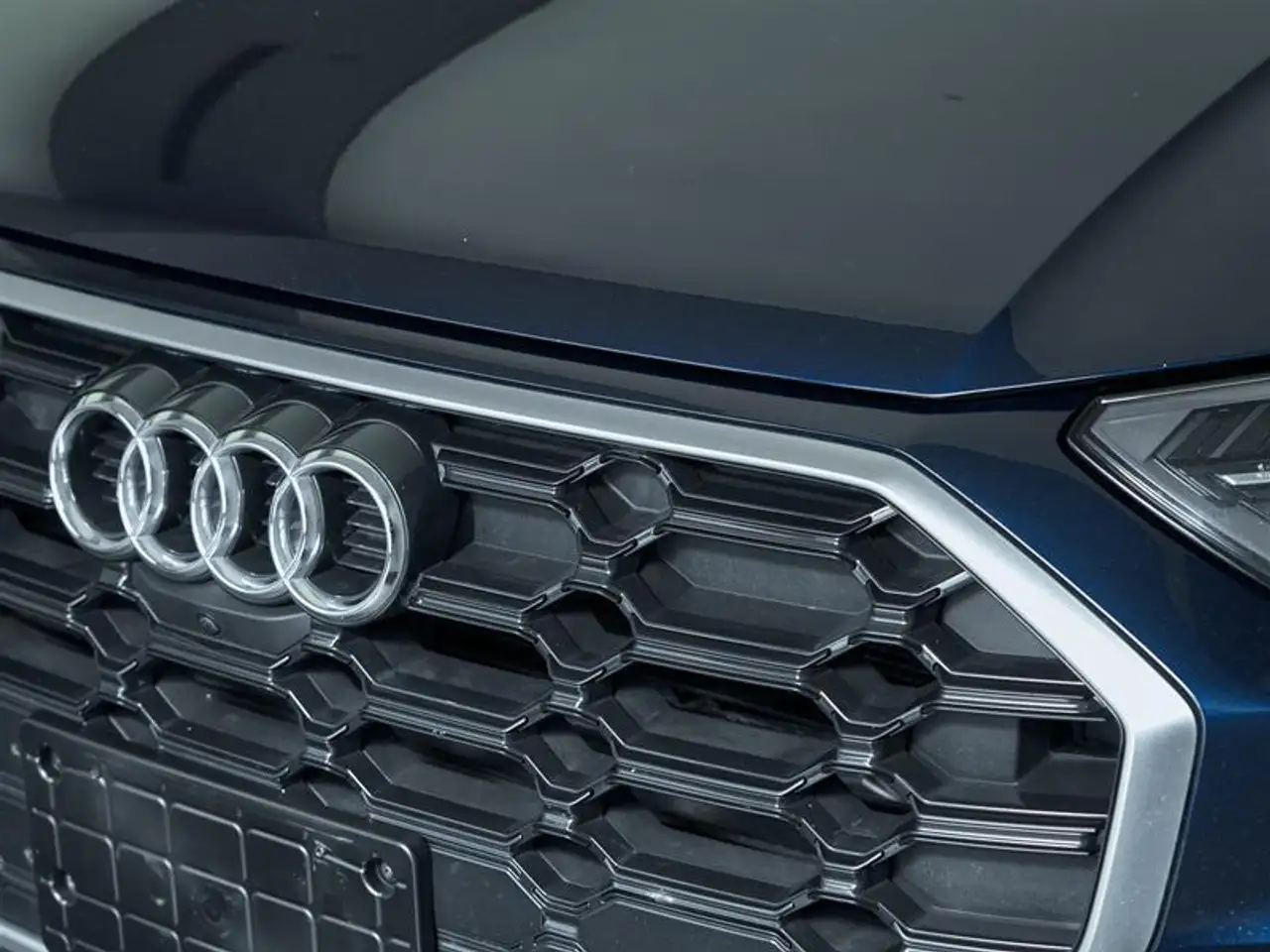 Audi Q5 снимка Audi Q5