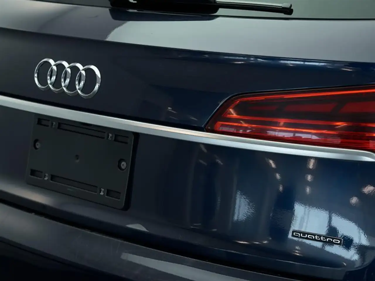 Audi Q5 снимка Audi Q5