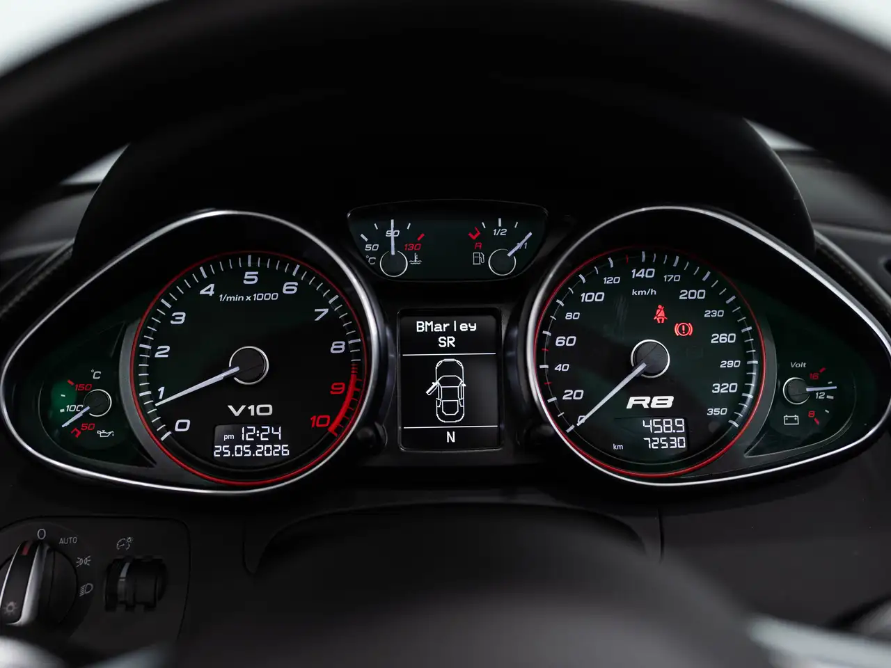 Audi R8 photo Audi R8