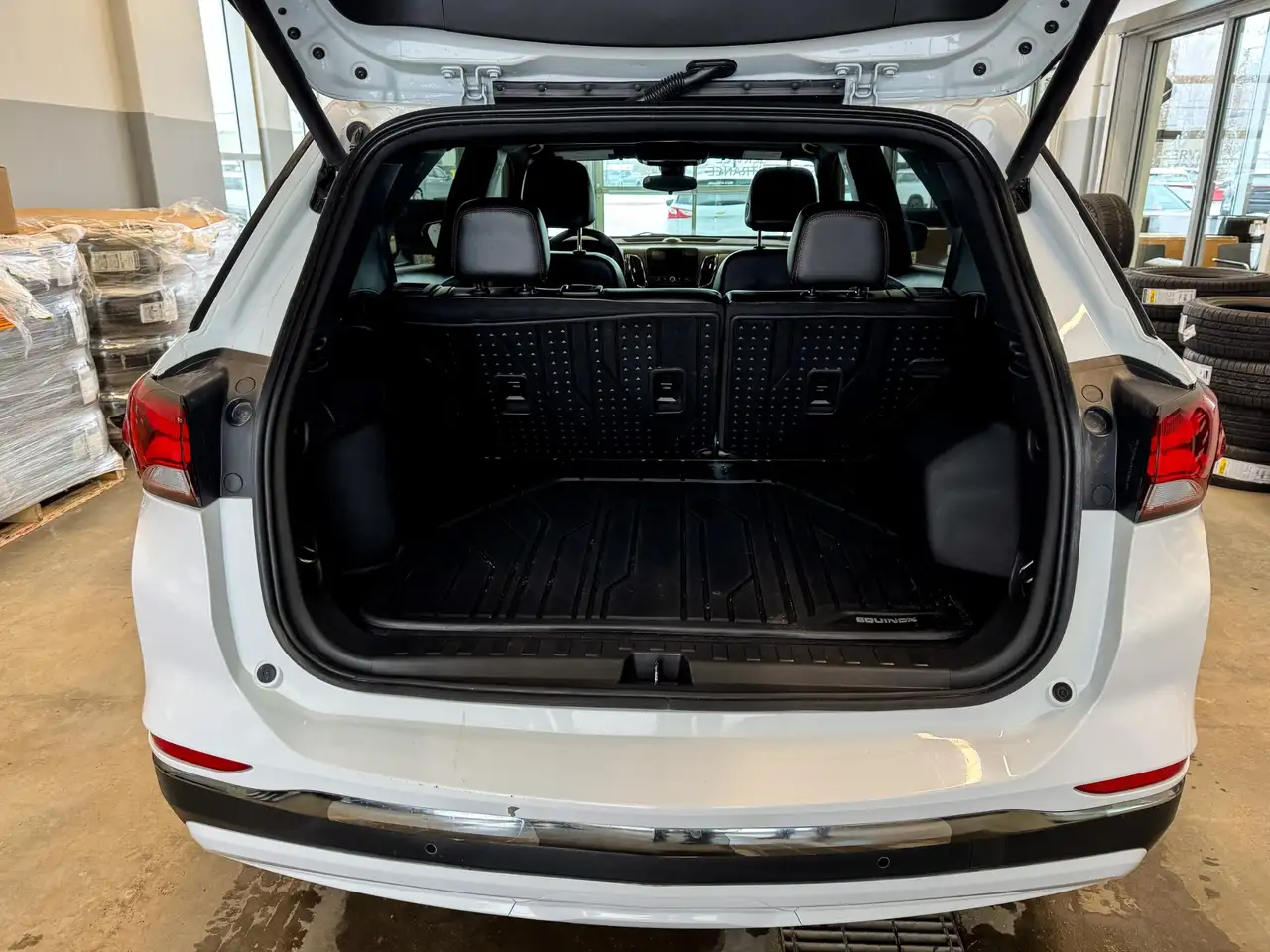 Chevrolet Equinox снимка Chevrolet Equinox