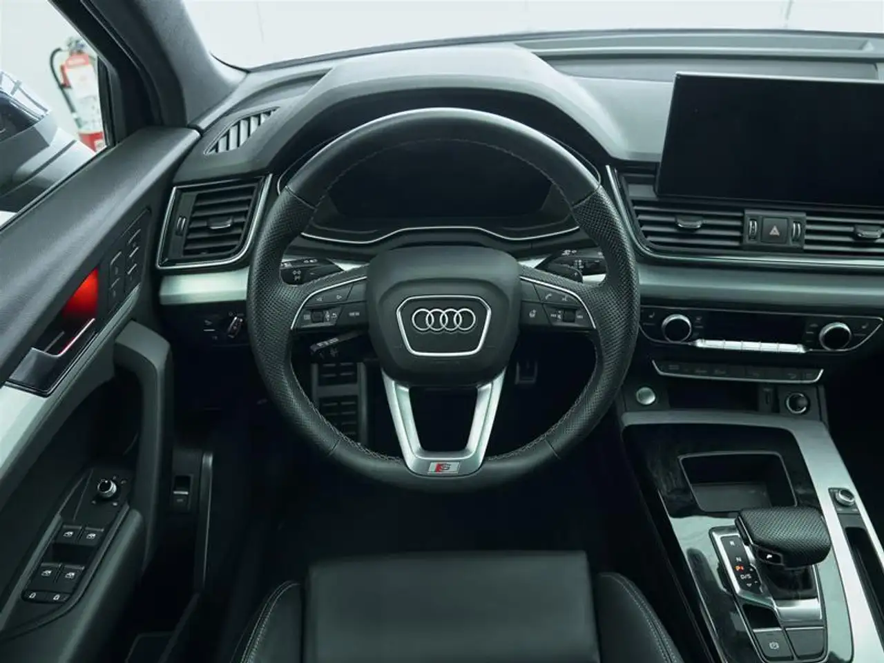 Audi Q5 снимка Audi Q5