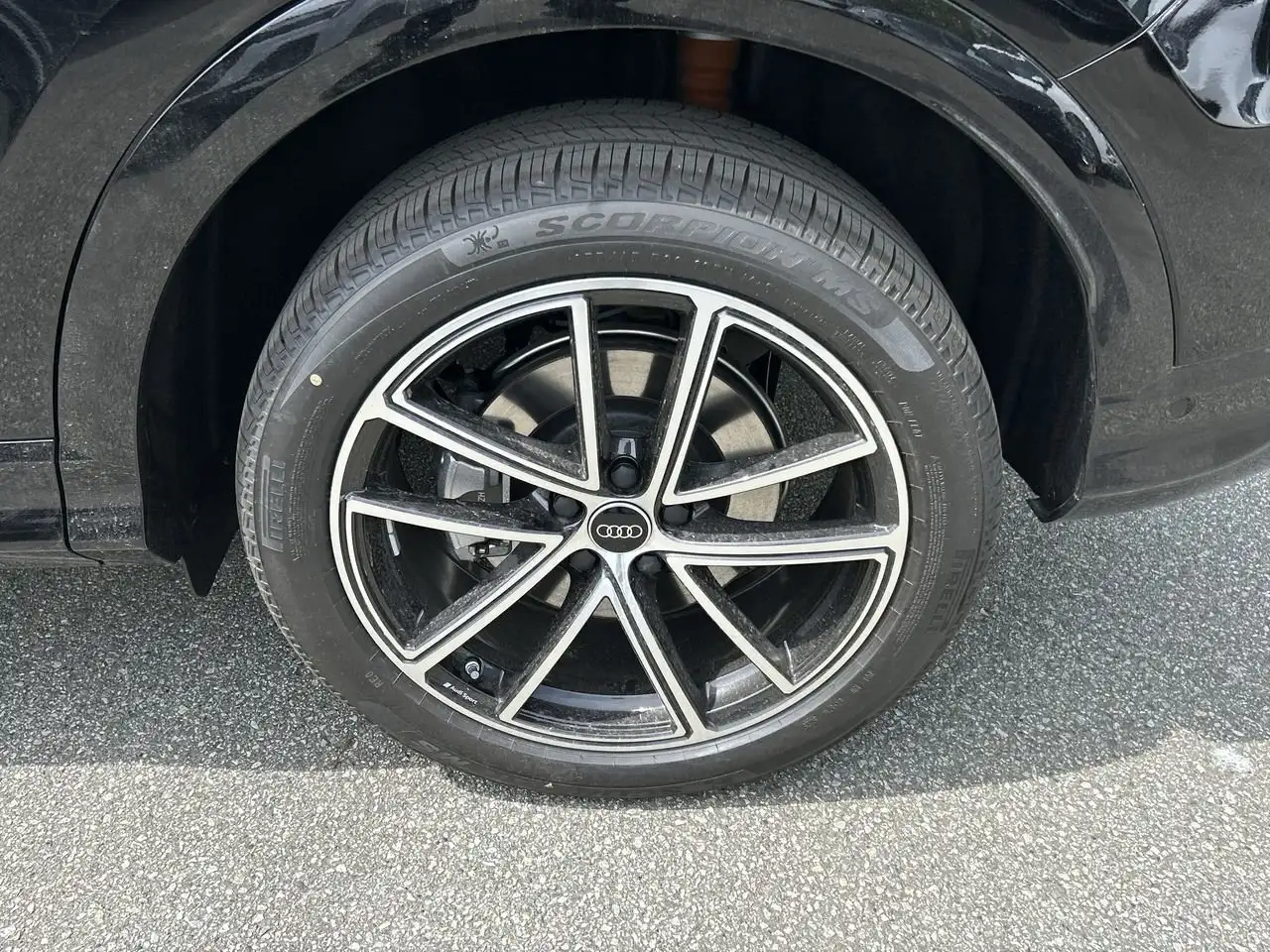 Audi Q5 photo Audi Q5