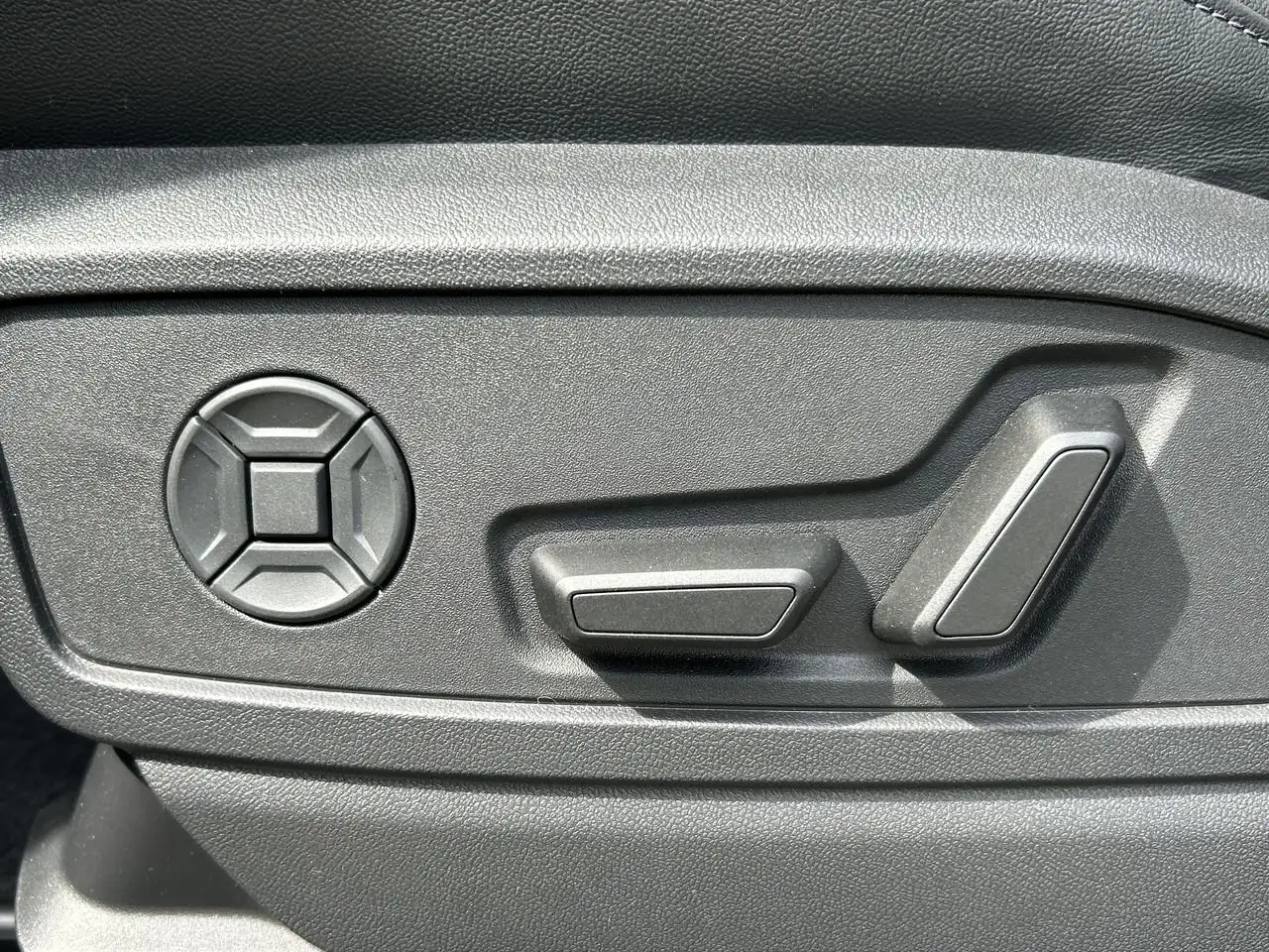 Audi Q5 photo Audi Q5