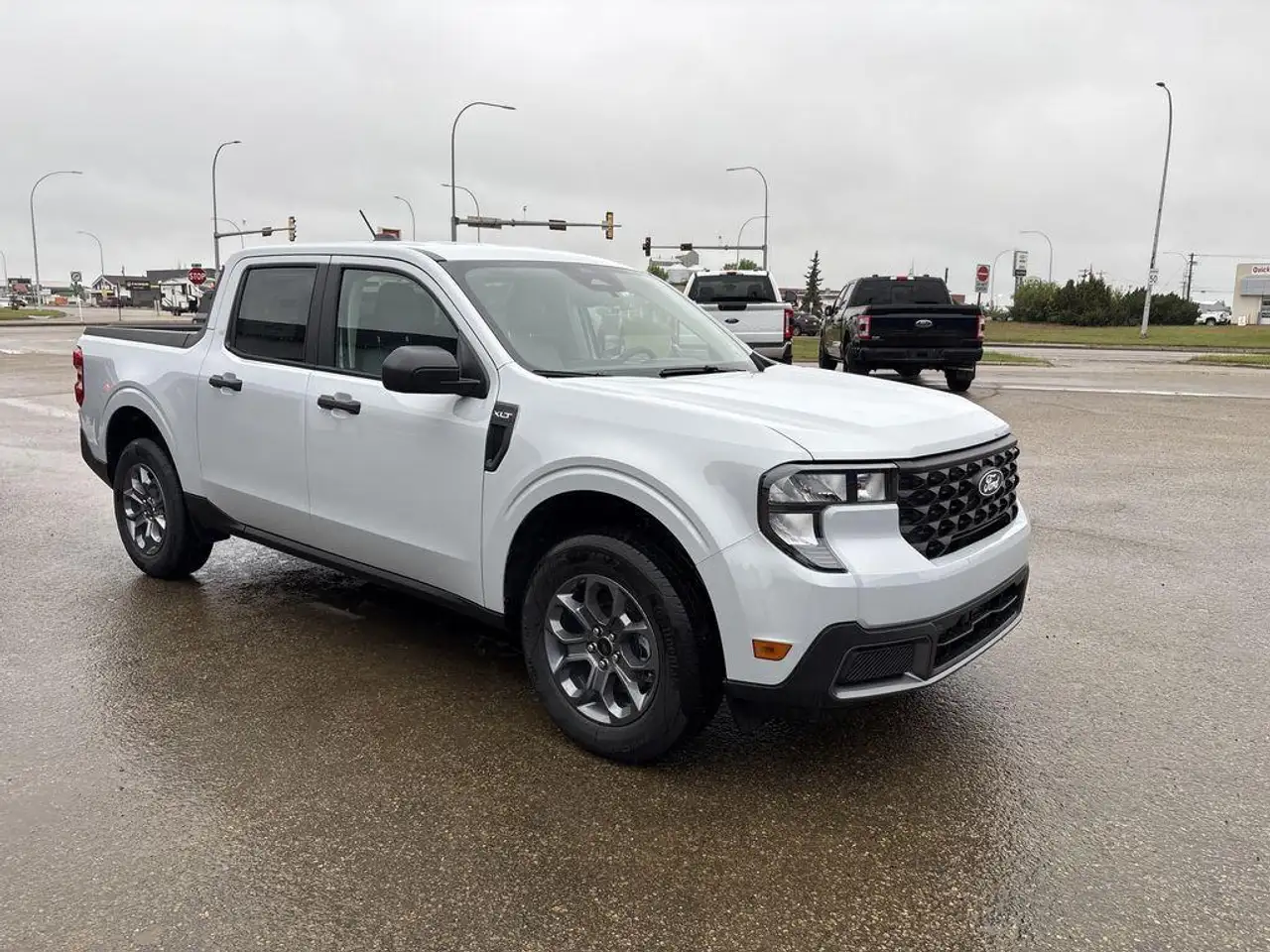 Ford Maverick снимка Ford Maverick
