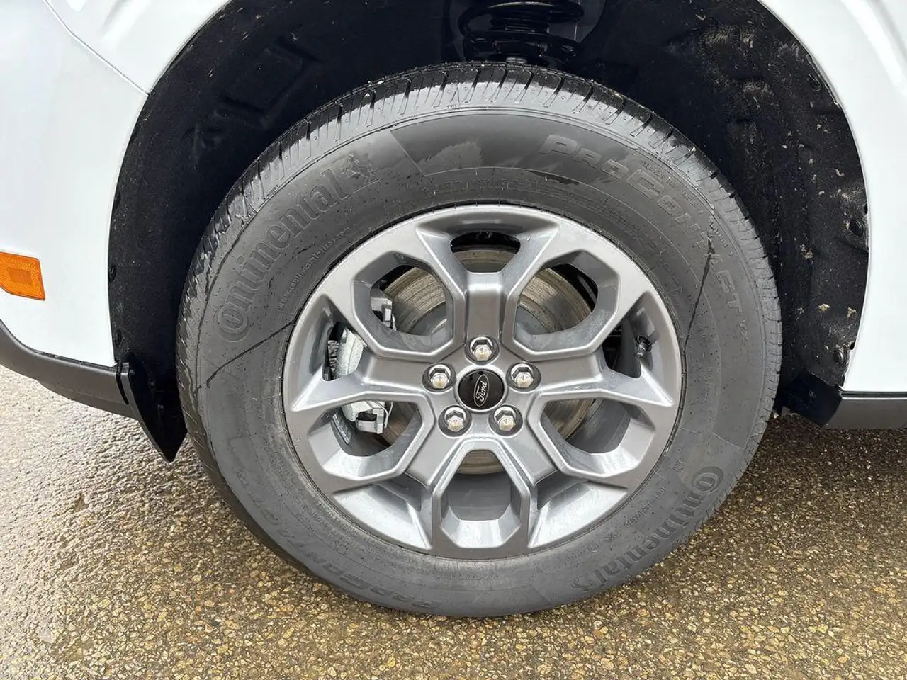Ford Maverick снимка Ford Maverick
