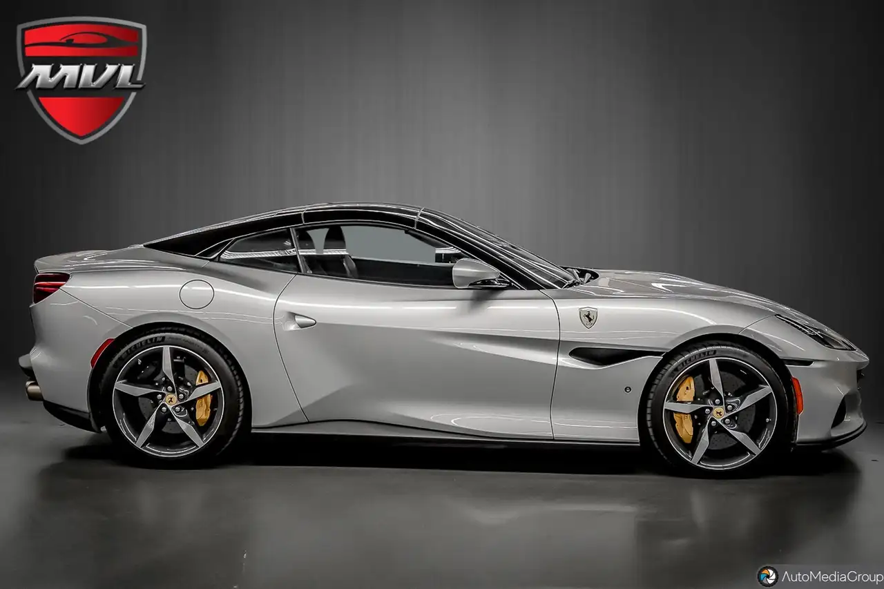 Ferrari Portofino снимка Ferrari Portofino