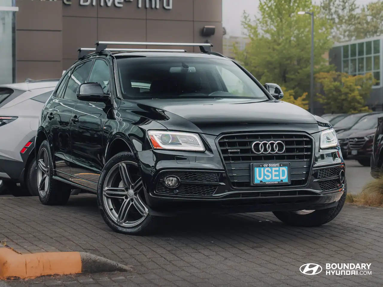 Audi Q5 снимка Audi Q5