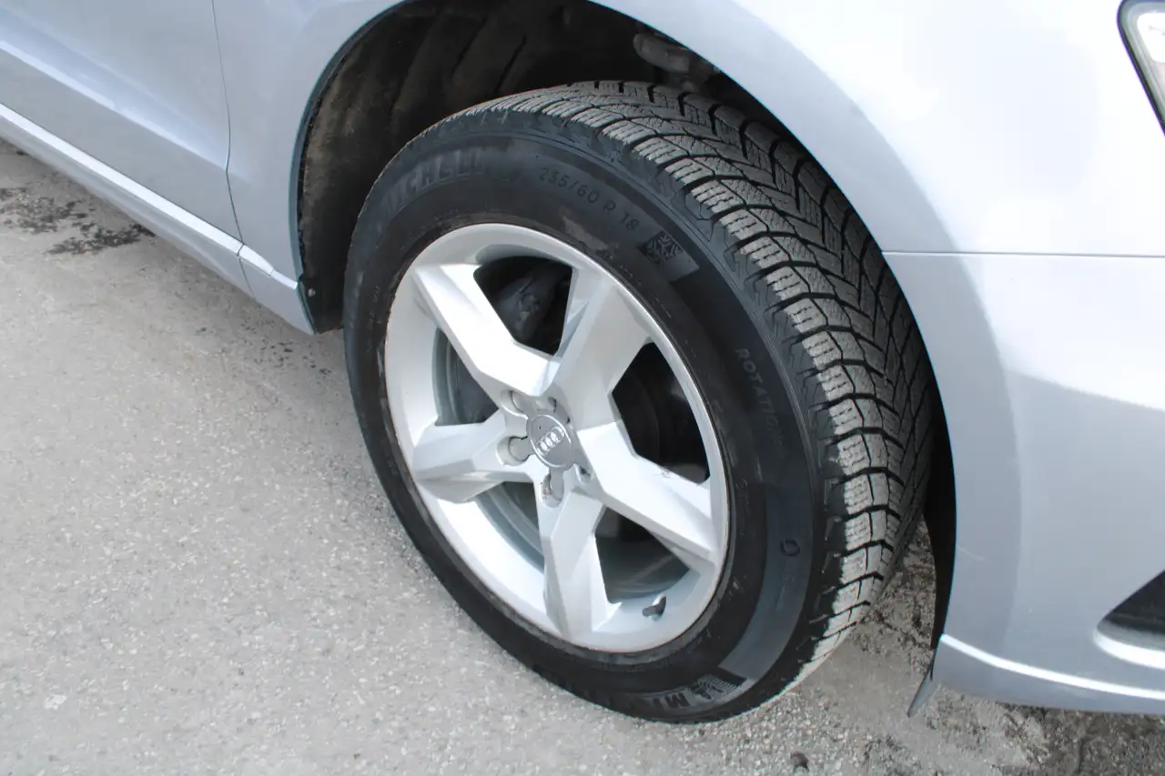 Audi Q5 снимка Audi Q5