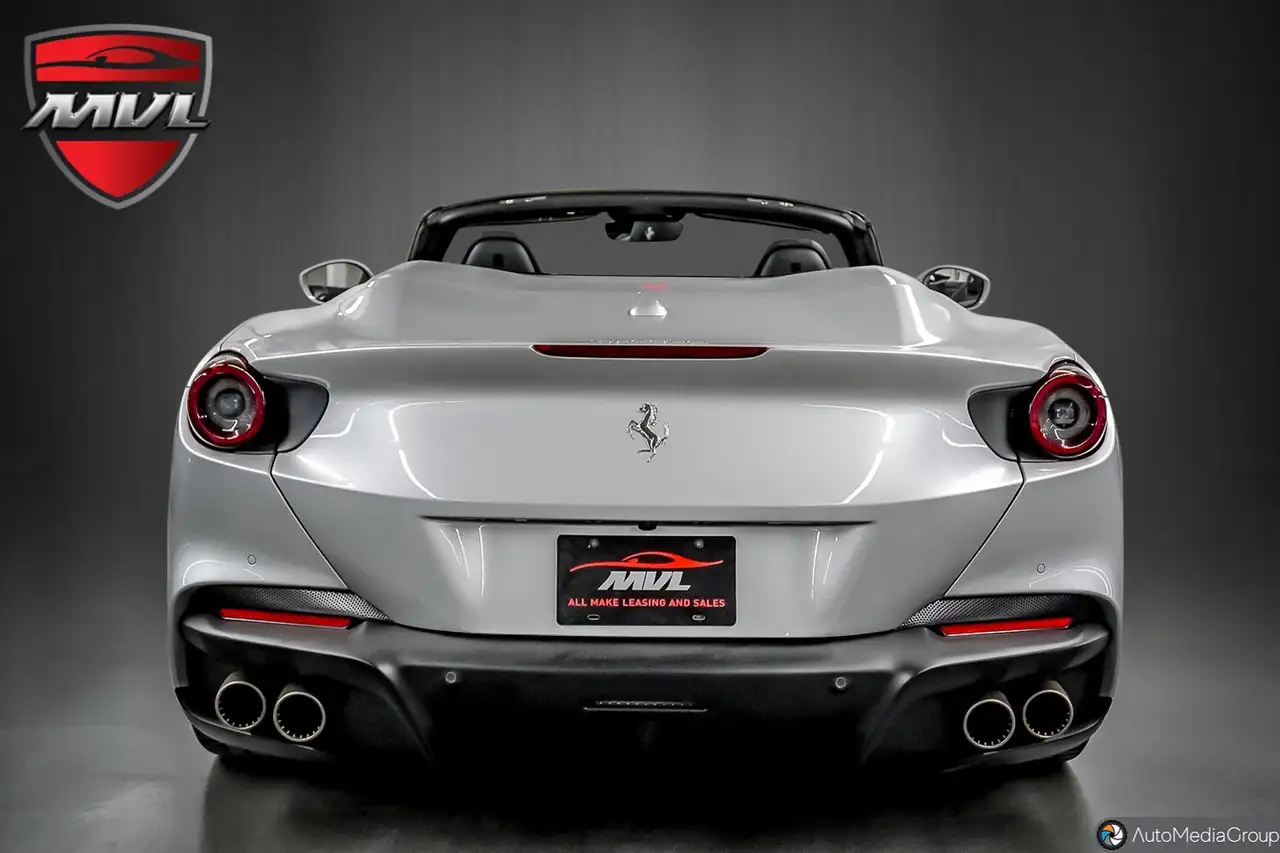 Ferrari Portofino снимка Ferrari Portofino