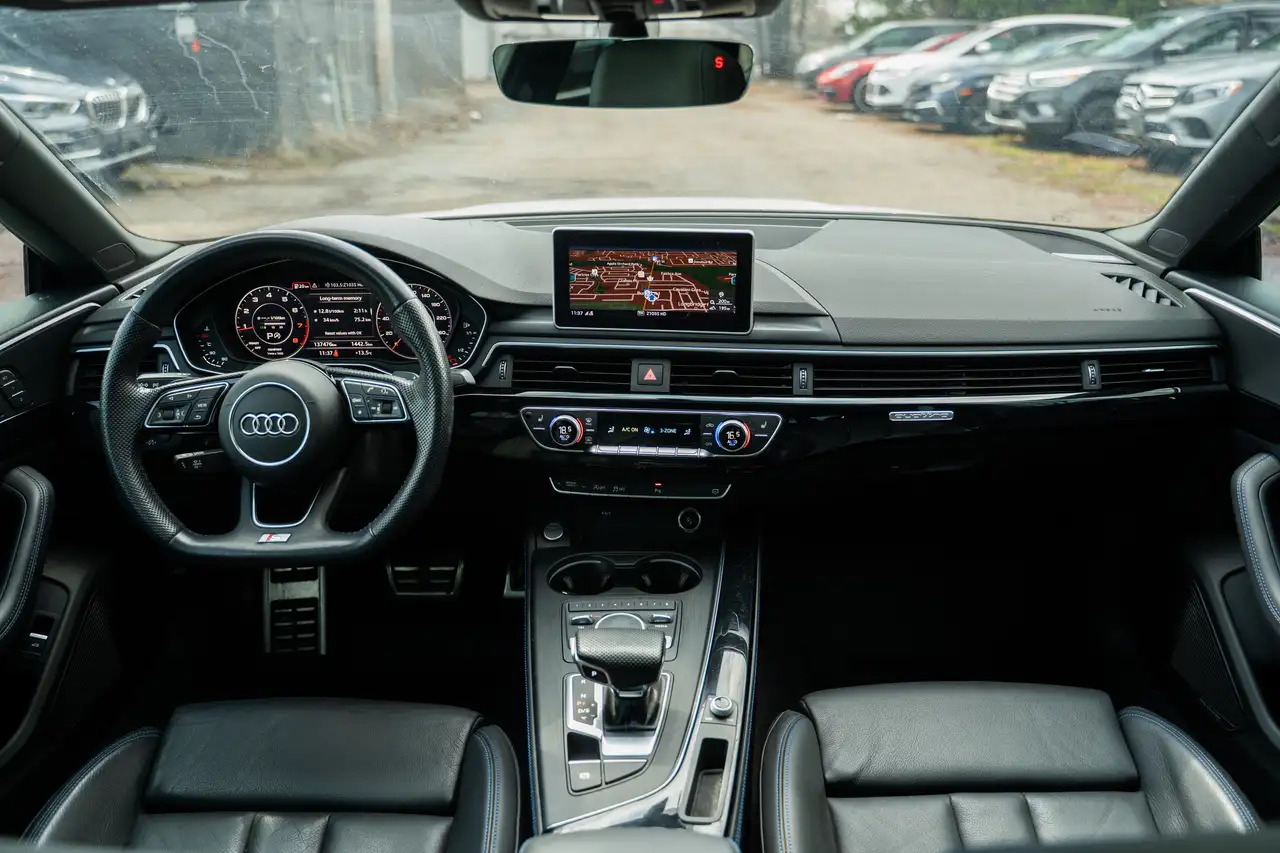 Audi A5 снимка Audi A5