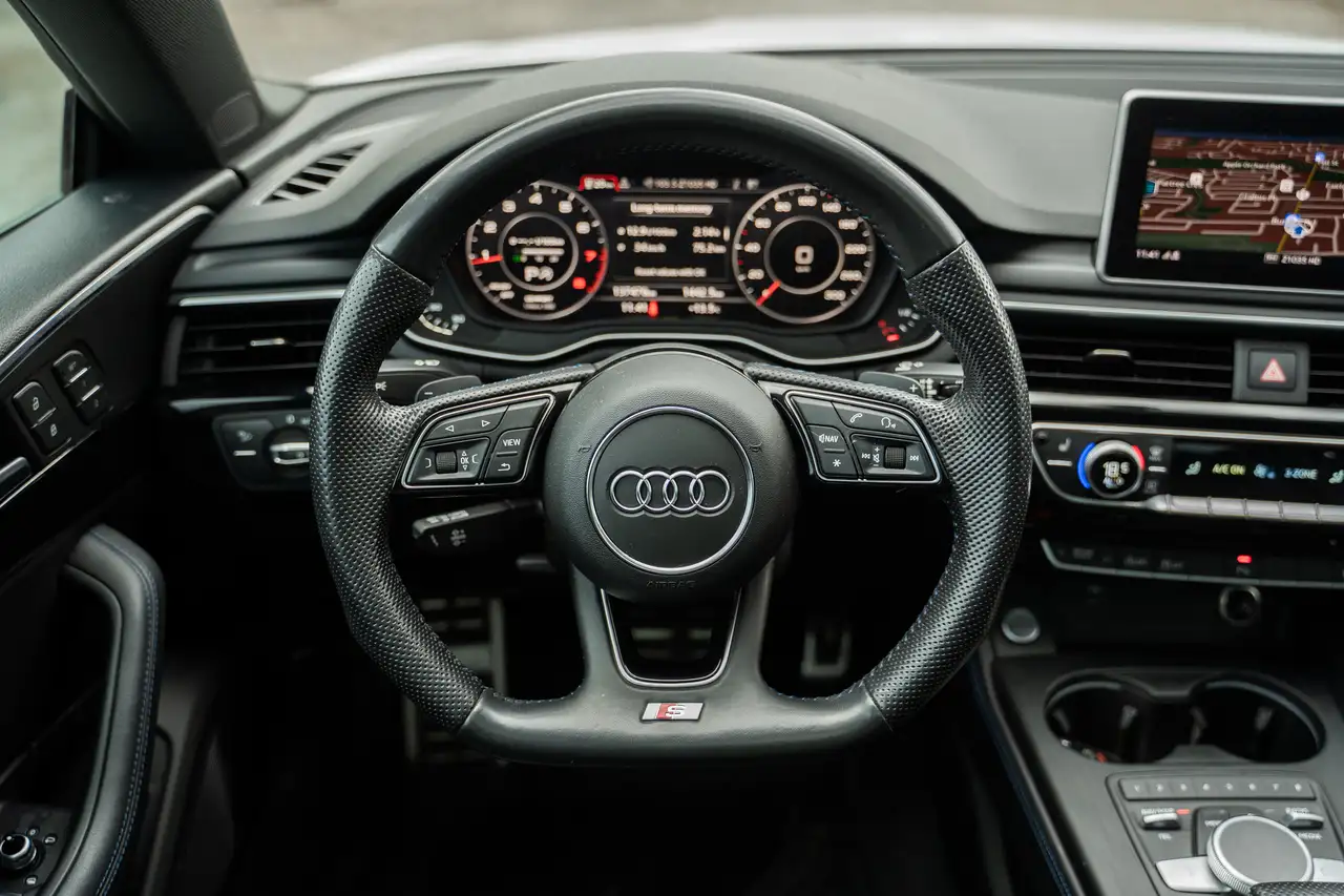 Audi A5 снимка Audi A5