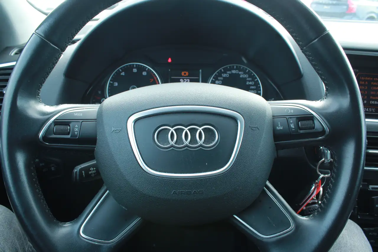 Audi Q5 снимка Audi Q5