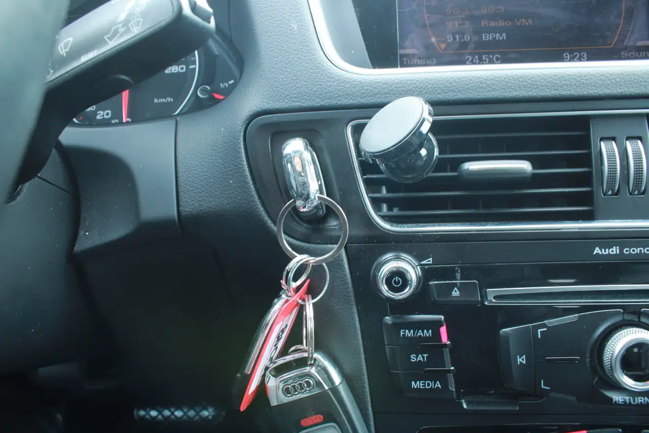 Audi Q5 снимка Audi Q5