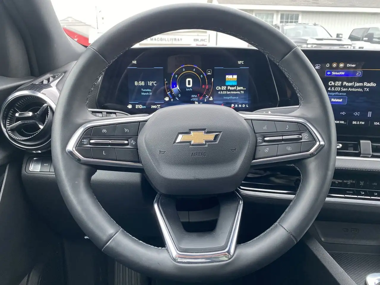 Chevrolet Equinox снимка Chevrolet Equinox