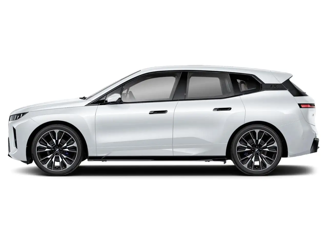 BMW iX снимка BMW iX