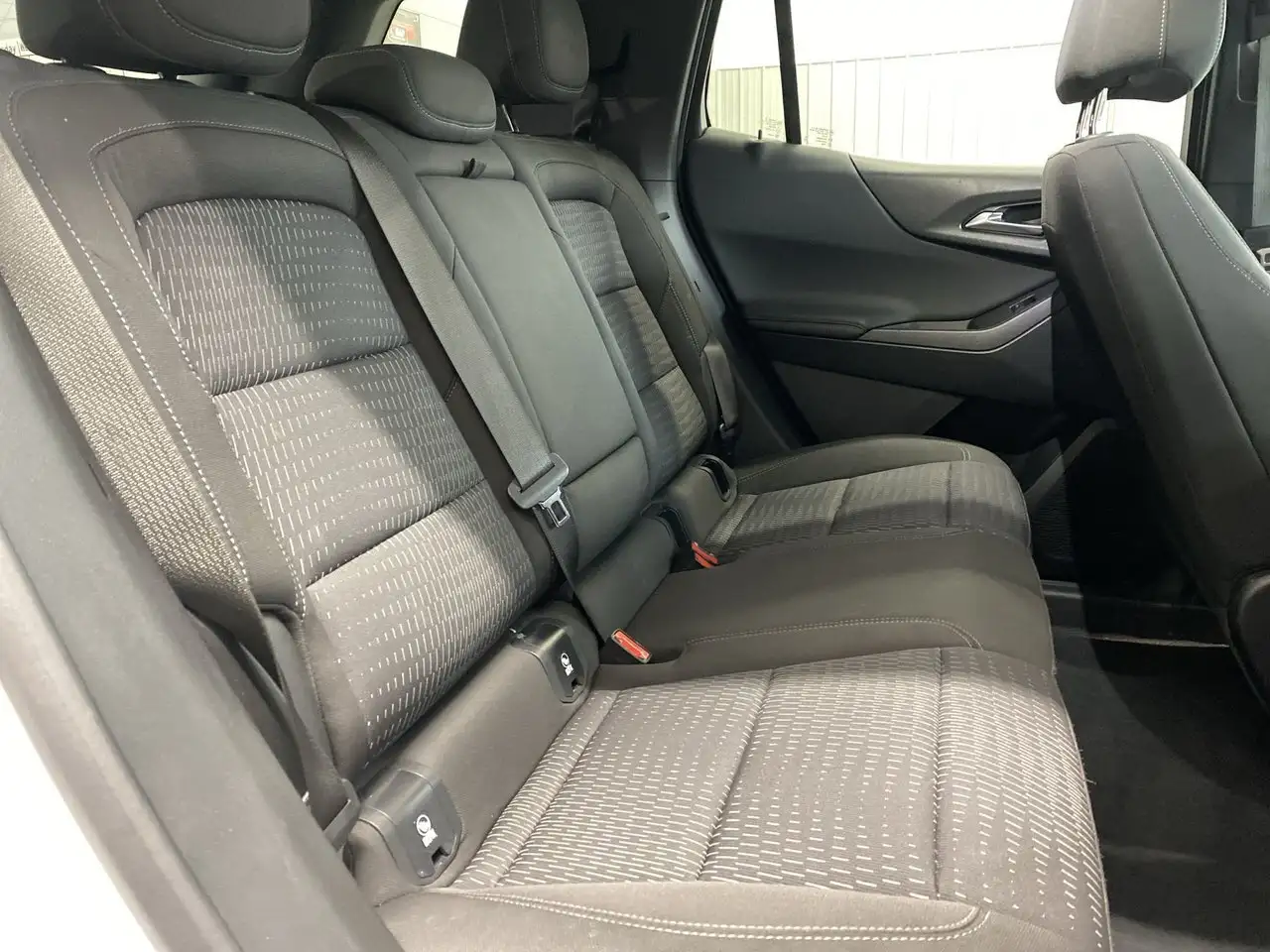 Chevrolet Equinox снимка Chevrolet Equinox