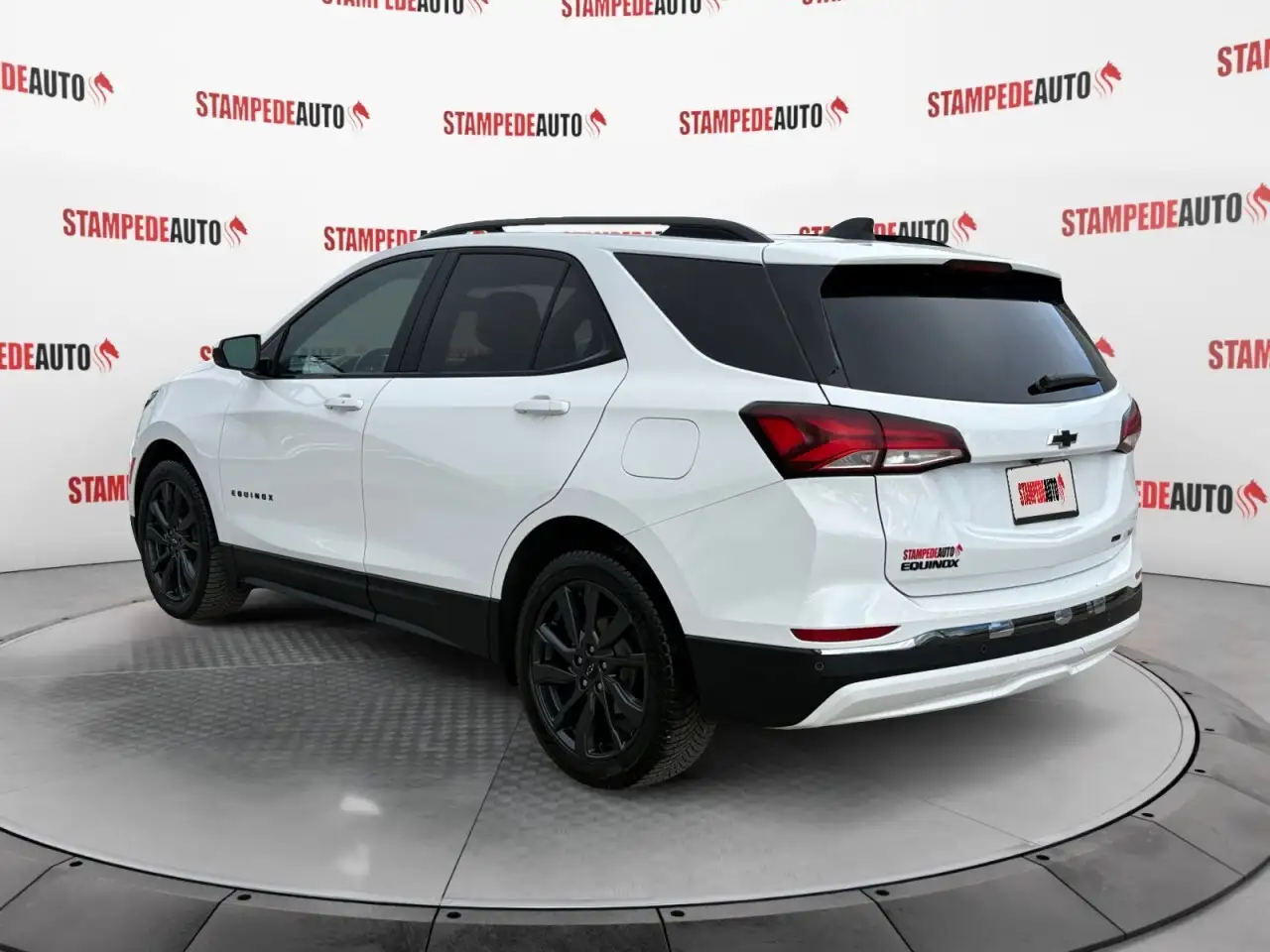 Chevrolet Equinox снимка Chevrolet Equinox