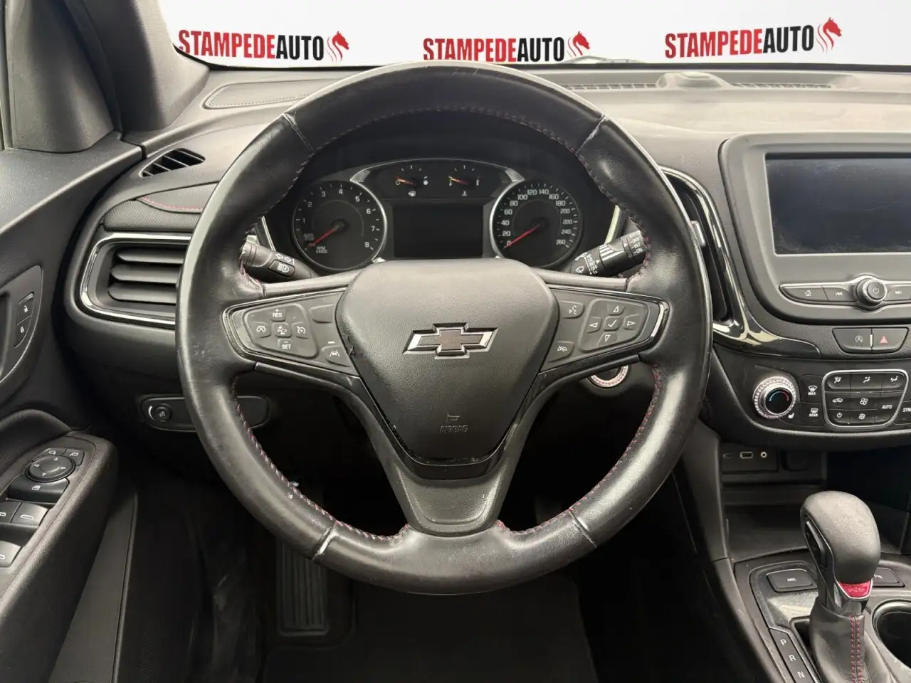 Chevrolet Equinox снимка Chevrolet Equinox