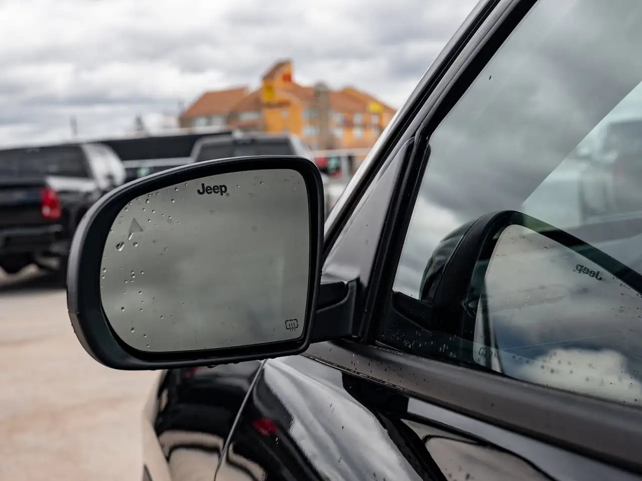 Jeep Compass photo Jeep Compass