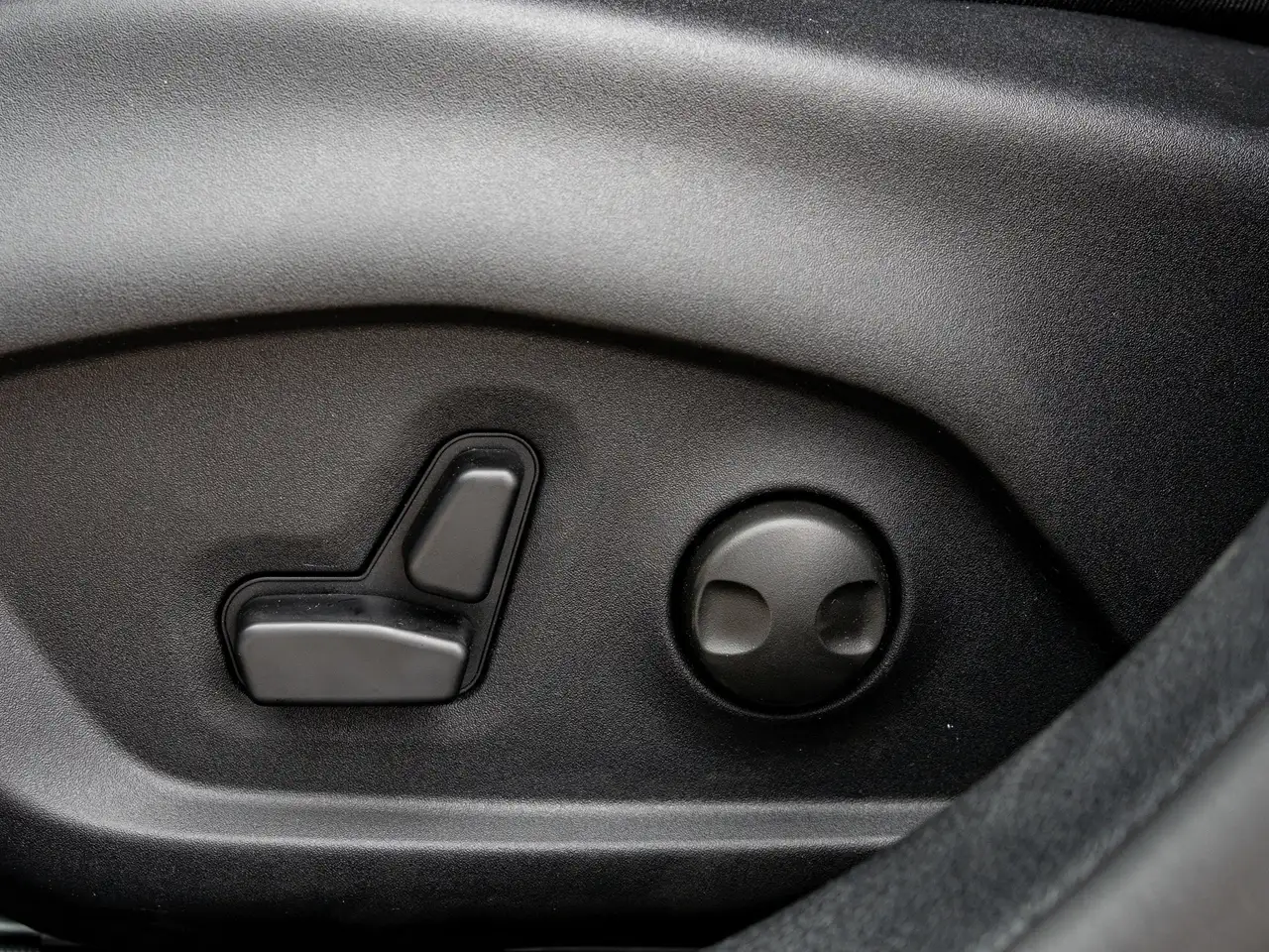 Jeep Compass photo Jeep Compass